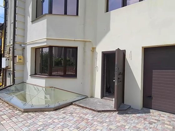 Продаж таунхауса в котеджному містечку «Резиденція», Флоринка Харків