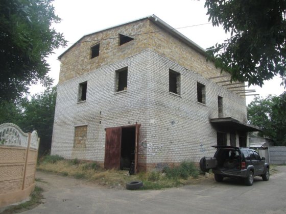 продам дом в Соляных,рассмотрю варианты обменов,торг уместен Миколаїв