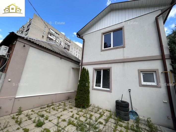 Продам дом 132м2 Холодная гора метро 2 минуты есть обзор ! Экс. - фото 1