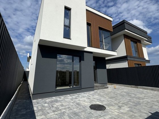 ОКРЕМИЙ будинок 145 м² ГАЗ Софіївська Борщагівка