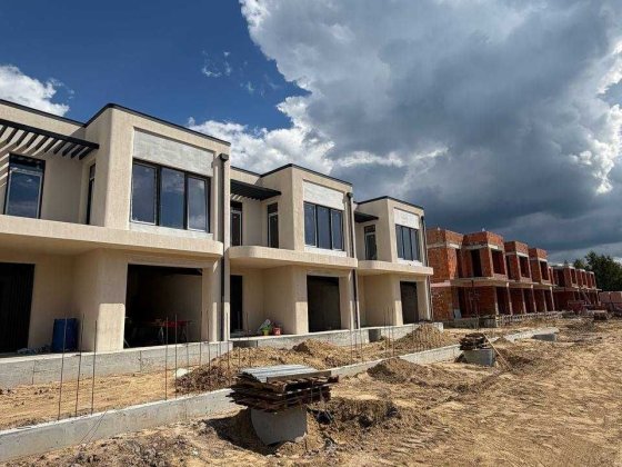 * Таунхаус 200 м2, 2 поверхи у КМ "Sofia Village" по вул. Медова, 21 Софіївська Борщагівка