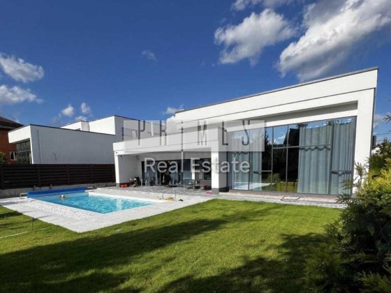 Продаж будинку, дизайнерський ремонт, Петропавлівська Борщагівка