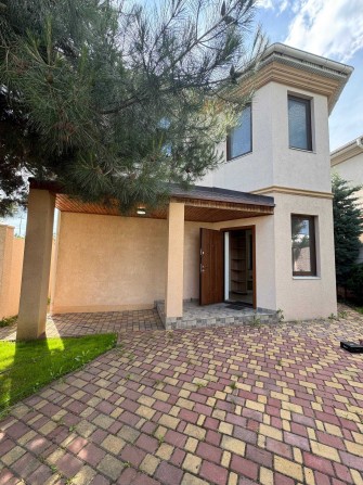 Продам будинок у Совіньйоні біля моря з ландшафтним дизайном та генератором - фото 1