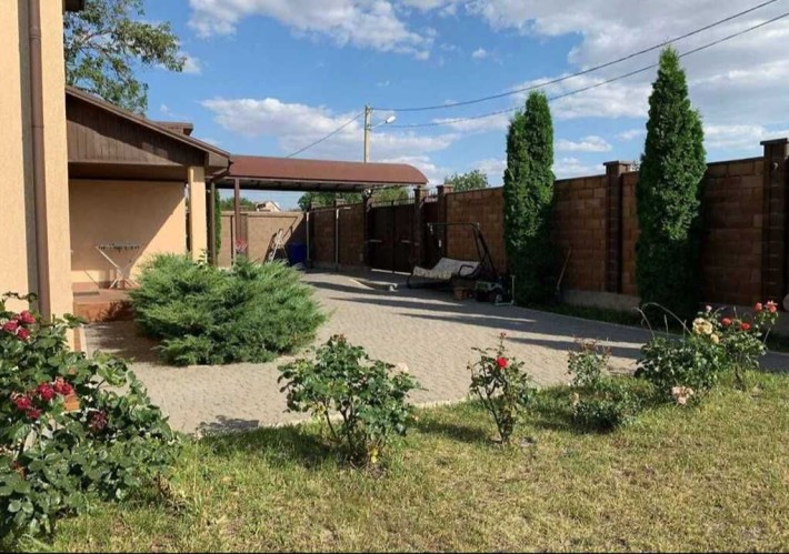 Продажа 2 эт. дома с гаражом и участком на 7,7 сотки, 178 кв. м, 5 комнат - фото 1