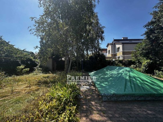 Будинок 415 м² на Таїрова Царське Село басейн сауна гараж 10 соток