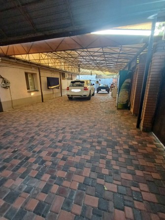 Продажа большого частного дома • >300 м² • авторский ремонт • 2 этажа • закрытый двор • #146921 - фото 1
