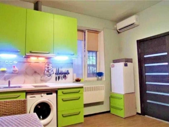 Продам мини-домик парк Артема Харьков