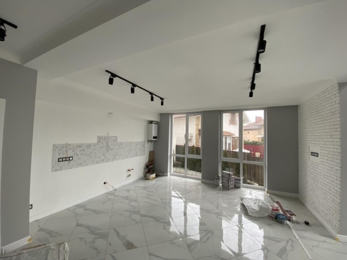 Продажа готового нового ДОМА в Совиньоне, 170м² - фото 1