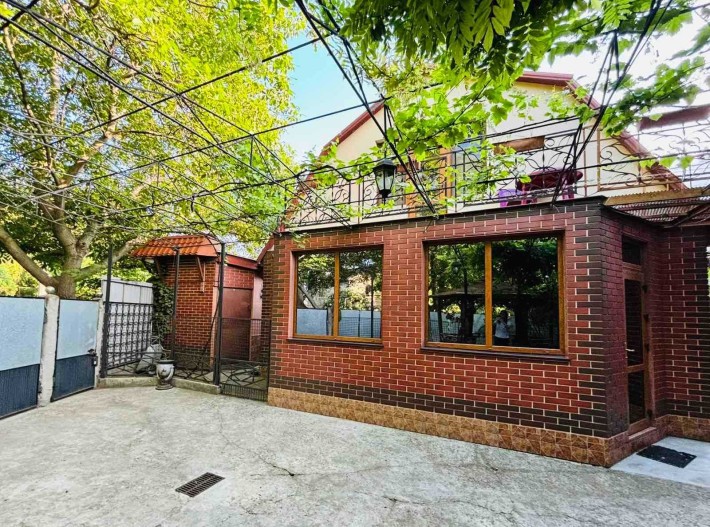 Продам ДОМ . 10 минут до Центра. 170 кв. м - фото 1