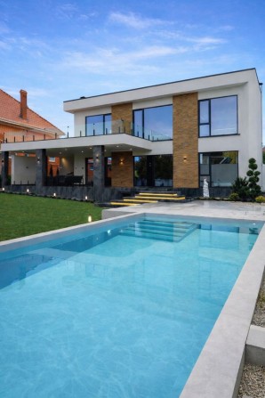 Купить новый современный дом у моря Одесса  245 м², 10 соток - фото 1