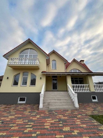 Цегляний будинок 200 м², підвал, 2 тераси, 10,5 сот. Софіївська Борщагівка - фото 1