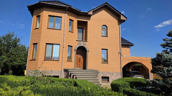 Продаж 2-поверхового будинку 375 м² на ділянці 10 соток у Софіївській Борщагівці, Київська область,  - фото 1