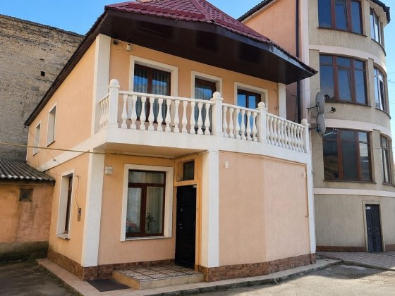 Продаж будинку в центрі міста Одесса