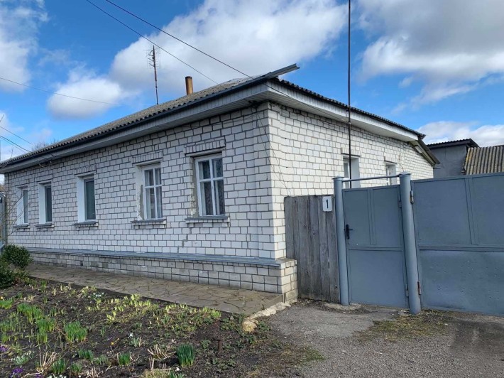 Оренда пів будинку, Глухів - фото 1