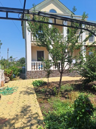 Сдам  длительно 2х эт.дом в Молодежном, 700$ - фото 1