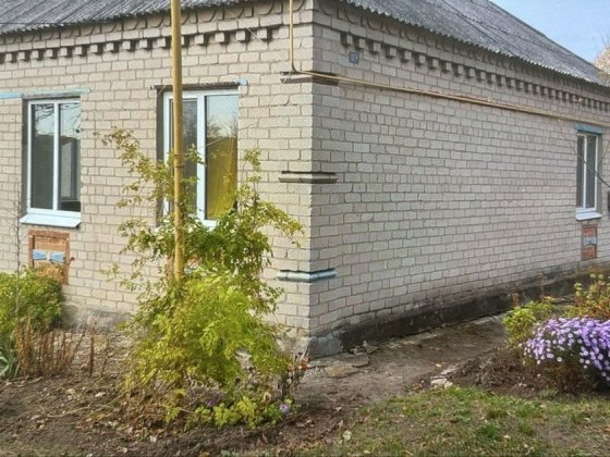 Комфортний будинок , з усіма умовами , заселю 5-6 чоловік. Павлоград