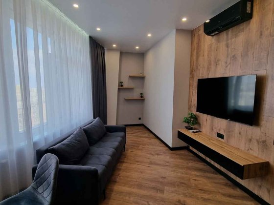 Без %. Продаж 2-кімнатної видової квартири з ремонтом у ЖК «Manhattan City» (Манхеттен Сіті) на прос Київ