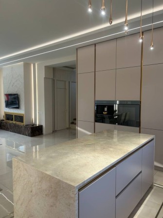 ‼️ Оренда будинку 275 м² у Лісниках | 7 соток | Гараж на 2 авто - фото 1