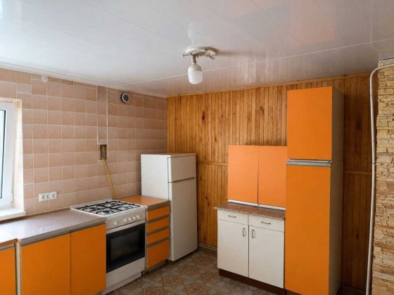 ОРЕНДА 1/2 Будинку в Забуччя. Газ! Центр! Забучье