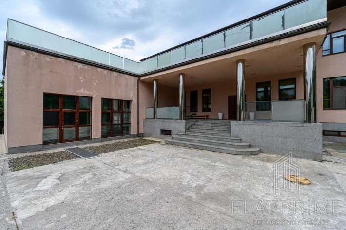 Оренда будинку 1700м2 Святошинський р-н - фото 1