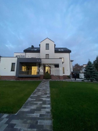 Оренда Будинок Київ Печерськ 8 кімнат 470 м² Генератор Газ Тераса Гараж Паркінг на 8 авто Представни - фото 1