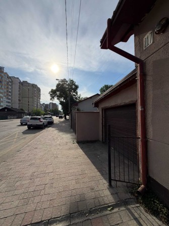 Оренда будинку по вул.Незалежності - фото 1