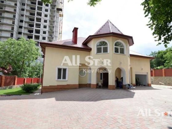 Оренда 7к будинку в Києві, Солом'янський р-н, Монтажників вул., 27 Без комісії Київ