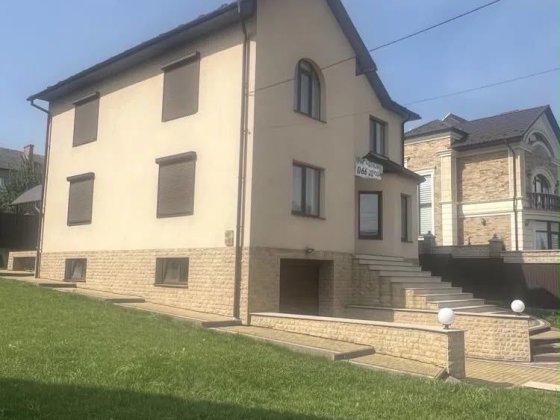 Оренда будинку. Район фастівська! Черновцы