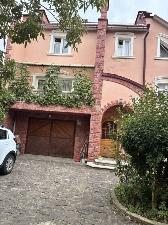 Здається будинок Івасюка - фото 1