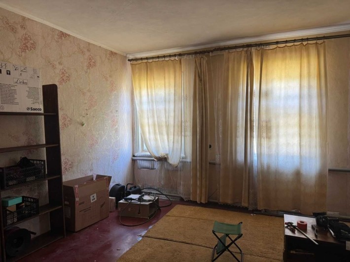 Будинок в оренду з меблями, заїздом, в р-ні площі 700 річчя - фото 1