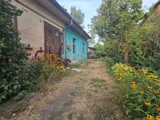 Оренда будинку у центрі  по вул.Мукачівській 650$ Ужгород
