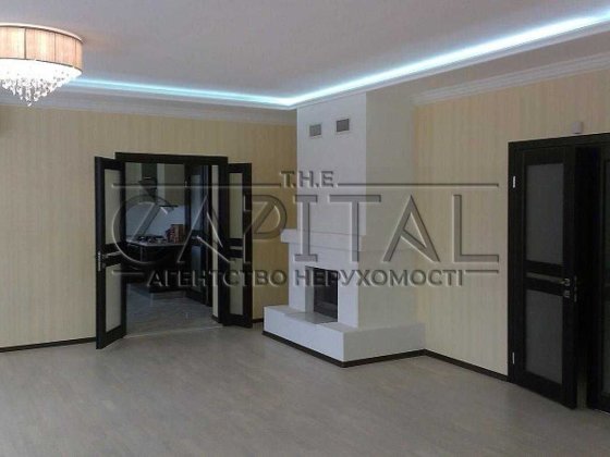ОРЕНДА ЕНЕРГОНЕЗАЛЕЖНОГО БУДИНКУ В КИЄВІ | МЕТРО «ДОРОГОЖИЧІ» — 1,1 КМ  Просторий триповерховий буди Київ