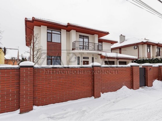 Оренда Будинок, 285м2, Нивки, Вул. Сунична, Газ, 5 спалень, 6 соток Киев