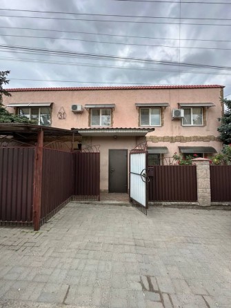Оренда 2 поверхового будинку в Комунарському районі,Чернешевського (Остапа Вересая),можна військовим - фото 1