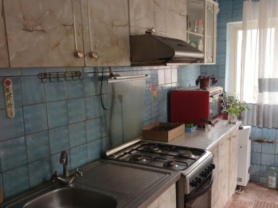 Здається окрема кімната в будинку ДЛЯ ЖІНКИ Запорожье