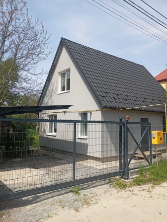 Сімейний будинок затишна локація парковка власний двір для сімейних людей кільцева дорога - фото 1
