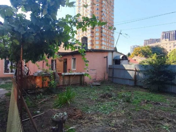 Сдам часть дома в районе 5 Фонтана Одеса
