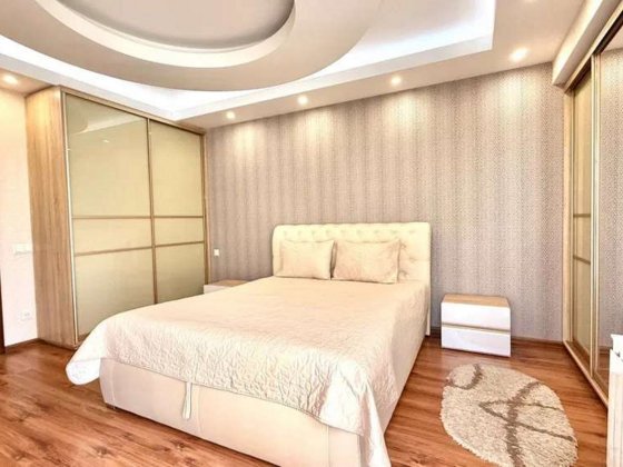 Продаж 2-к квартири вул. Юрія Литвинського 64 Київ