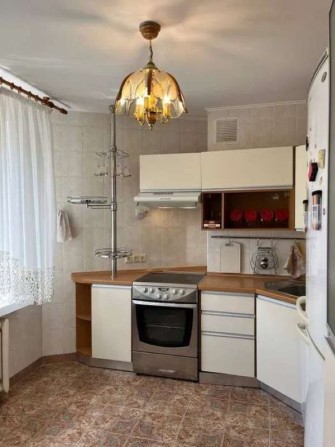 Продаж 4-к квартири вул. Левка Лук'яненка 13а - фото 1