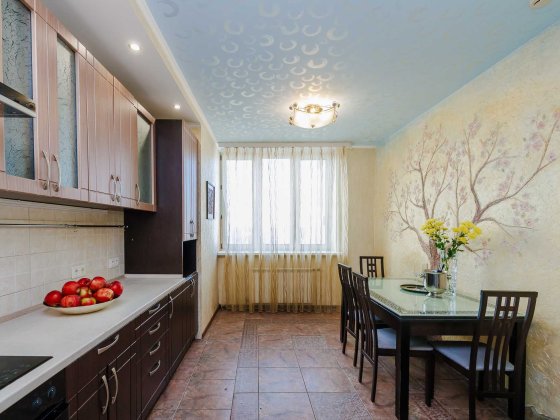 Срібнокільська 1 "Корона", 3-кімнатна квартира 115 кв.м.