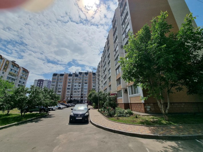 Оренда 1-кім.кв 36м, 8/10 Вишневе вул.Святоюріївська 32 - фото 1