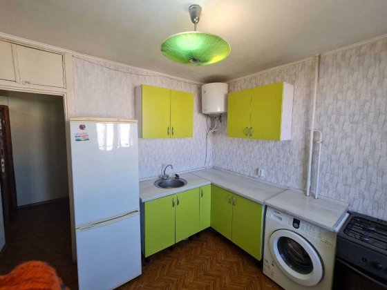 Здам 1 кім. квартиру,  просп. Володимира Івасюка  27а, Газ