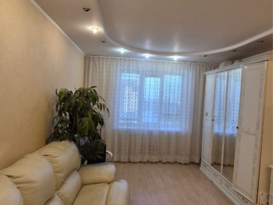 Оренда 2 кімн. Біля Метро 5 хв  Єроремонт