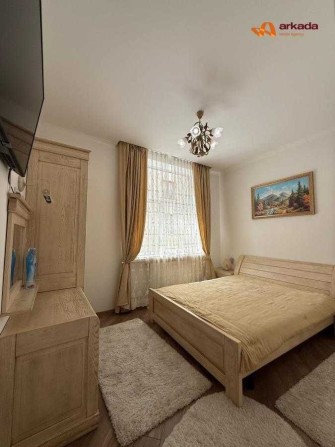 Оренда трьохкімнатної  квартири в центальній частині міста - фото 1
