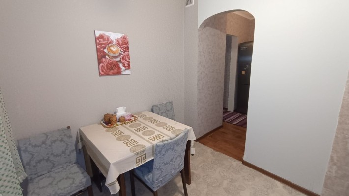 Власник. 2-кімн. квартира, 54 кв.м, 1/9 поверх. Газ. Вул. Бальзака, 26, Троєщина. - фото 1