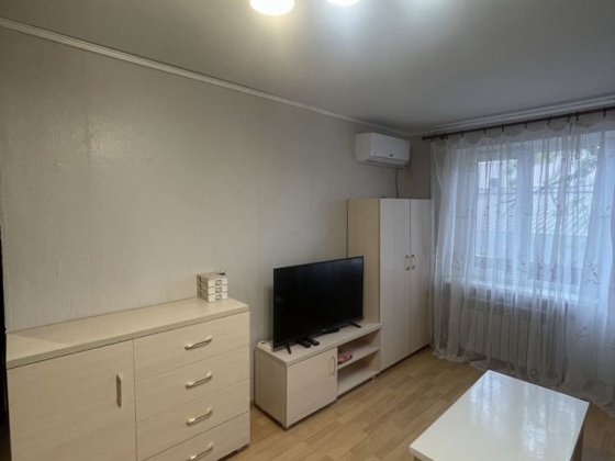Оренда затишної 1 кім квартири в центрі міста на Соборності 33 (Цирк) Кривой Рог