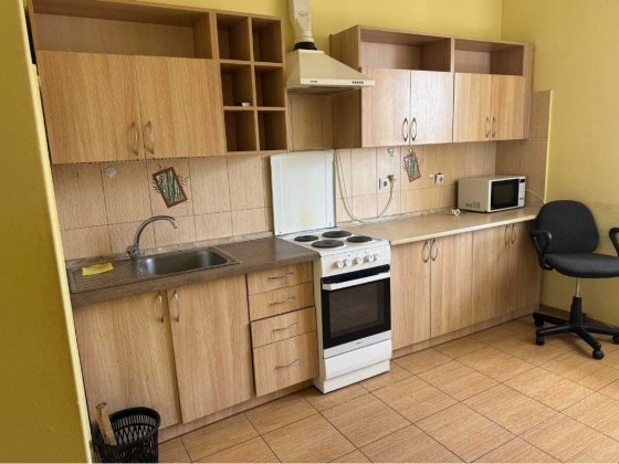 ТРЦ Район. Градинська 9. Генератор є. Здам 1кімн.кв.
