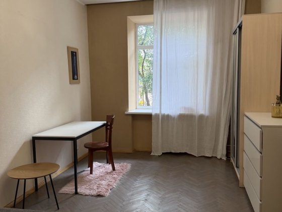 Сдам в Оренду 1 кімнатну  квартиру , центр метро Либідська, Французький квартал