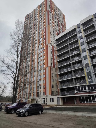 здається в довготривалу оренду світла та затишна 1-к квартира (40м) від власника, 18 поверх, ЖК Грюн - фото 1