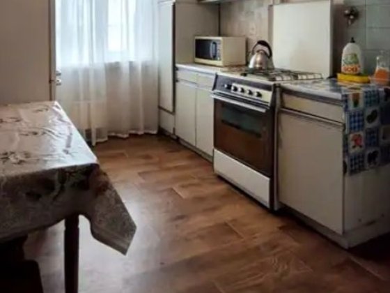 Сдаеться 1-квартира Революции Гидности ( Супруна ) центр Сумы